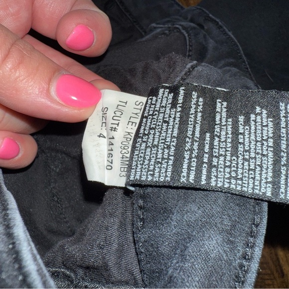 Kut From The Kloth Raw Hem Black Jeggings - Picture 4 of 7